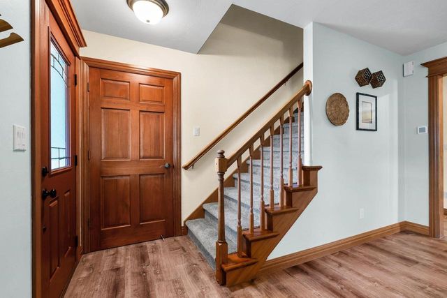 4501 N STONEBRIDGE COURT, Appleton, WI 54913