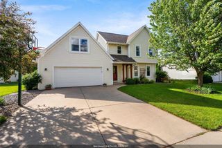 4501 N STONEBRIDGE COURT, Appleton, WI 54913