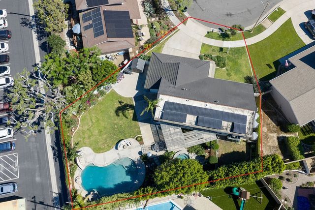 1760 N Silverwood, Orange, CA 92865