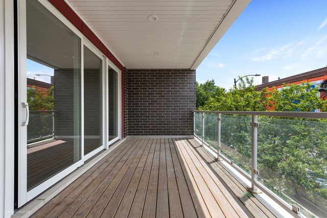 2740 W Chicago Avenue 3, Chicago, IL 60622