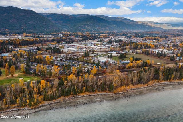 375 Jasper Loop, Ponderay, ID 83852