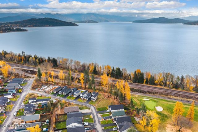 375 Jasper Loop, Ponderay, ID 83852