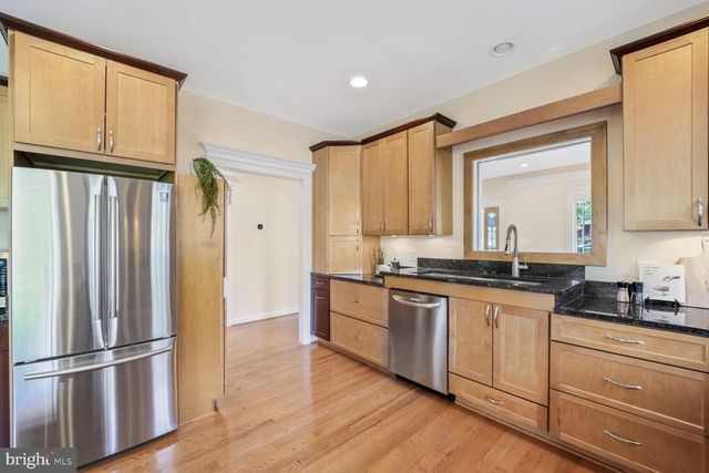 3703 7TH ST S, Arlington, VA 22204