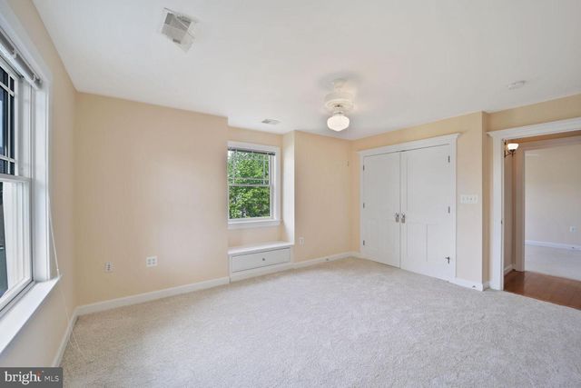 3703 7TH ST S, Arlington, VA 22204