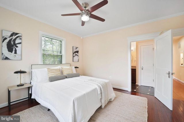 3703 7TH ST S, Arlington, VA 22204