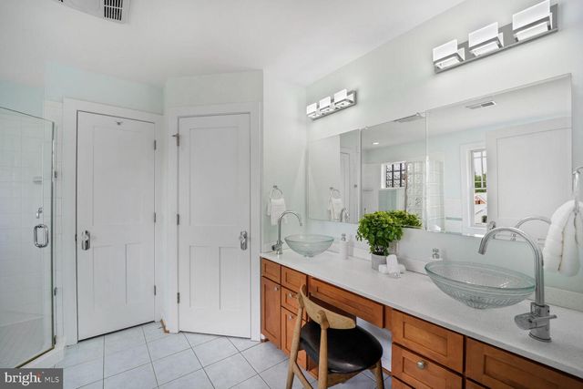 3703 7TH ST S, Arlington, VA 22204