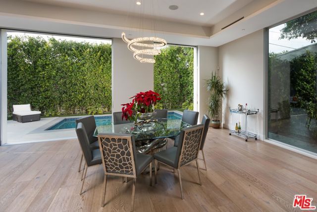 721 N SPAULDING Avenue, Los Angeles, CA 90046