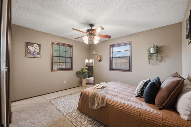 2230 S Lori Ln, Wichita, KS 67207