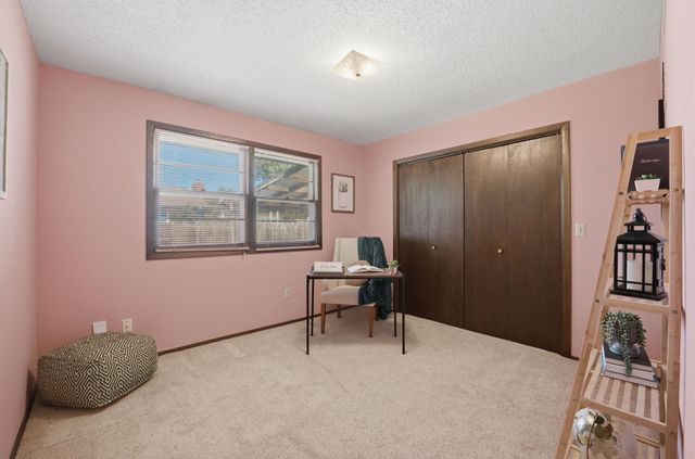 2230 S Lori Ln, Wichita, KS 67207