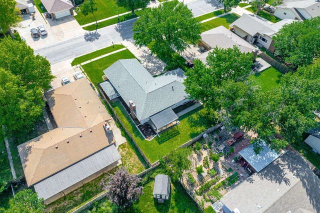 2230 S Lori Ln, Wichita, KS 67207