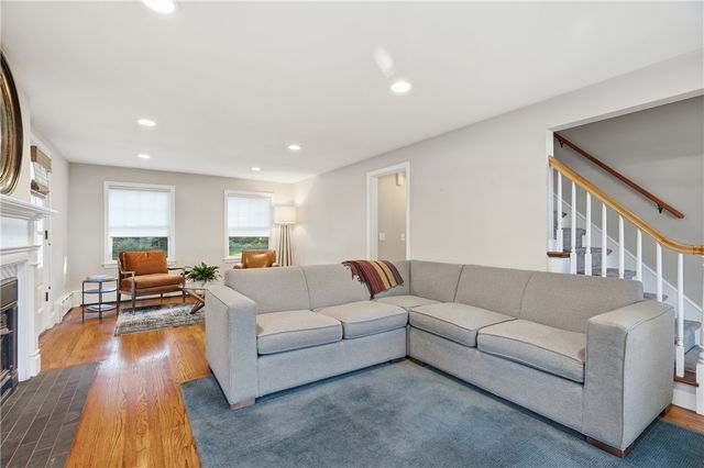 6 Newell Drive, Cumberland, RI 02864