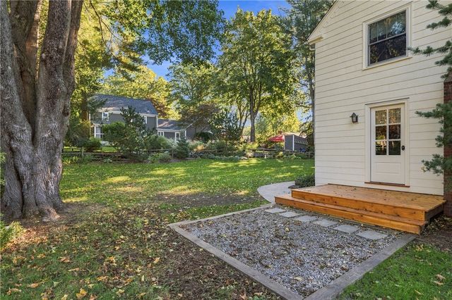 6 Newell Drive, Cumberland, RI 02864