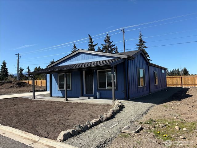861 N Iris Avenue, Sequim, WA 98382