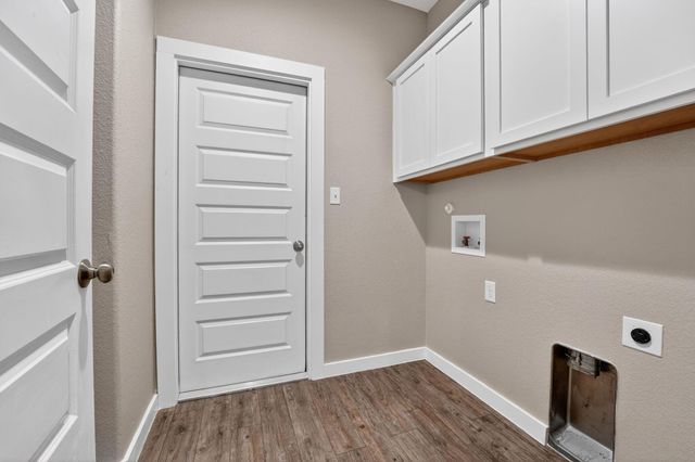 309 Cotton CIR, Thrall, TX 76578