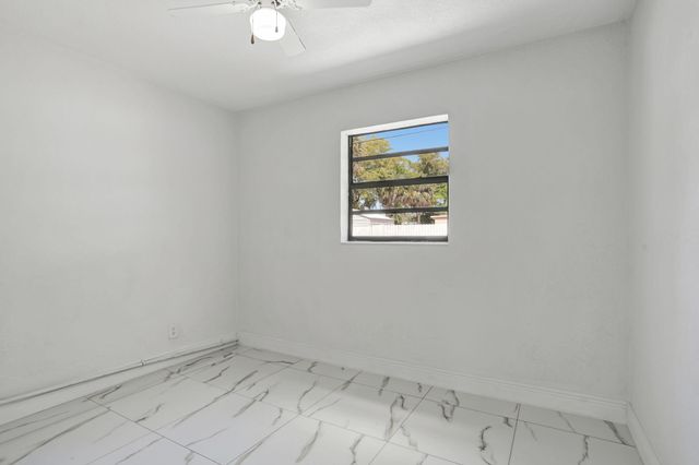 3060 NE 12th Avenue, Pompano Beach, FL 33064