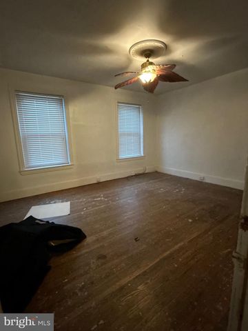 2430 N MASCHER ST, Philadelphia, PA 19133