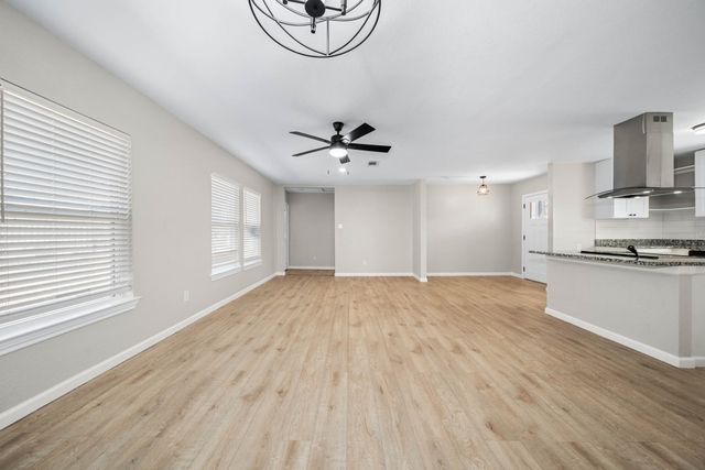 3708 Parrish Street, Bellmead, TX 76705