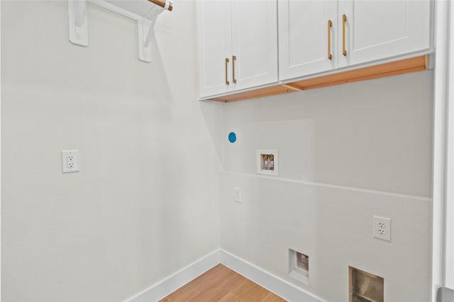 506 Pine Road, Kemah, TX 77565