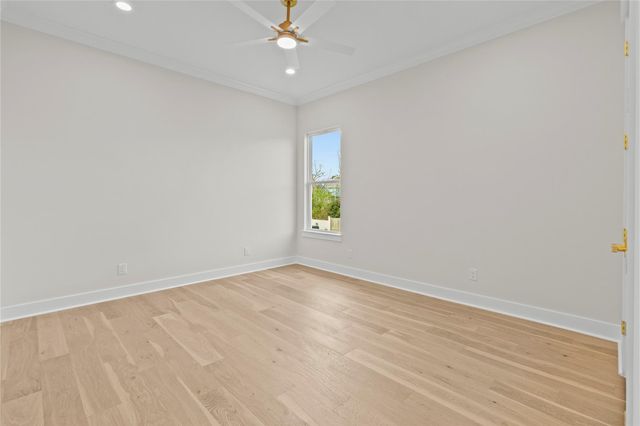 506 Pine Road, Kemah, TX 77565