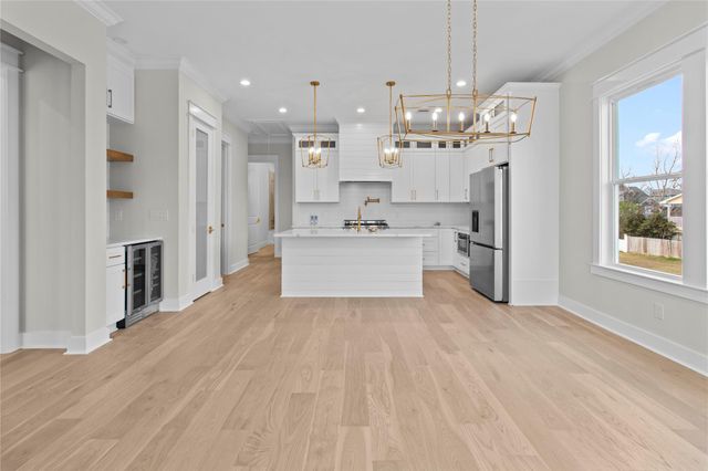 506 Pine Road, Kemah, TX 77565