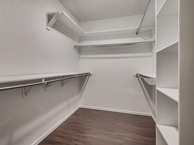 3828 Skyward Circle, Yukon, OK 73099