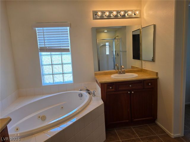 10593 Hinesville Court, Las Vegas, NV 89129