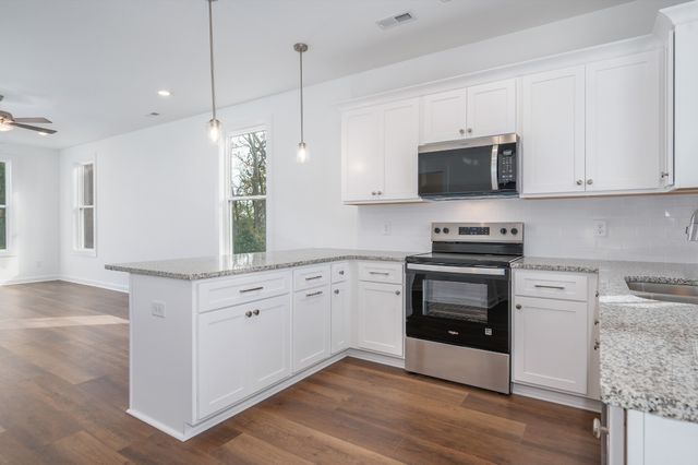 1170 S Dickerson Rd Unit 22, Goodlettsville, TN 37072