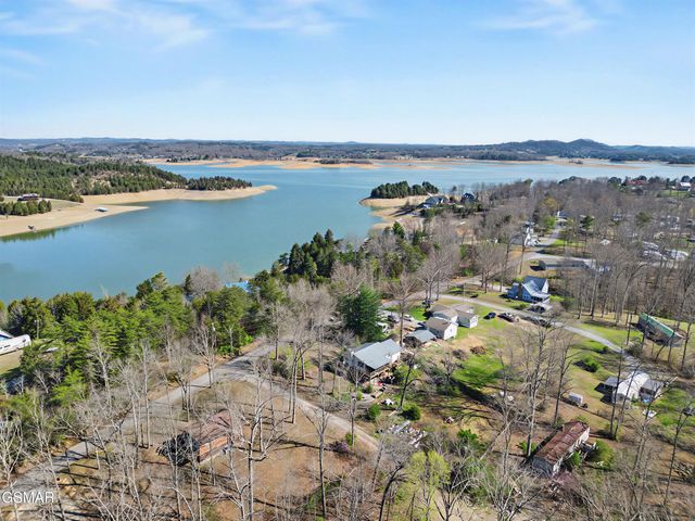 835 Ailey Church Lane, Sevierville, TN 37876