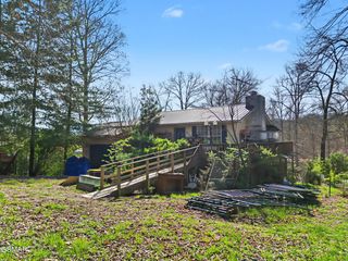 835 Ailey Church Lane, Sevierville, TN 37876