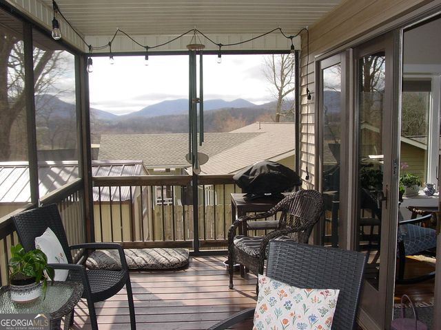 5170 Pine Crest Road, Young Harris, GA 30582