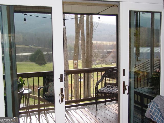 5170 Pine Crest Road, Young Harris, GA 30582