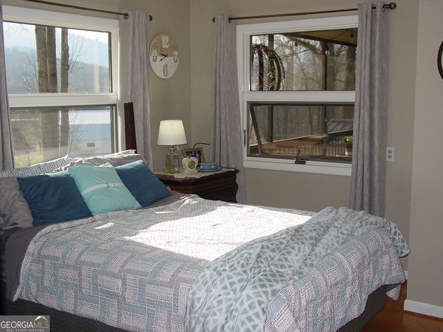 5170 Pine Crest Road, Young Harris, GA 30582