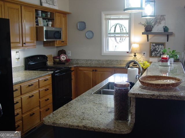 5170 Pine Crest Road, Young Harris, GA 30582