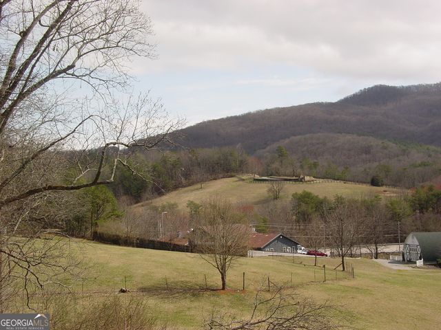 5170 Pine Crest Road, Young Harris, GA 30582