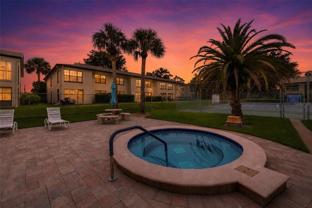 2400 WINDING CREEK BOULEVARD 17-203, Clearwater, FL 33761