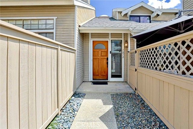 1872 W Falmouth, Anaheim, CA 92801