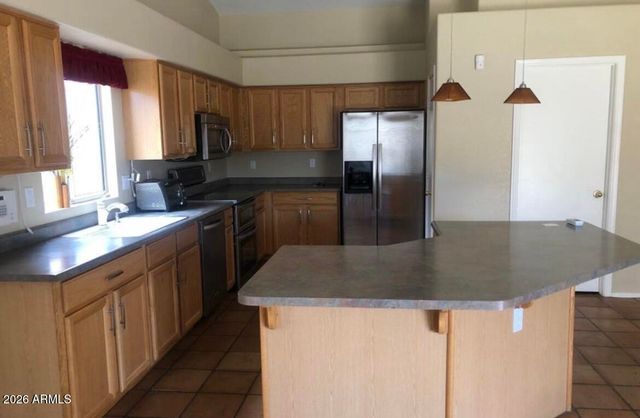 19022 N 24th Place, Phoenix, AZ 85050