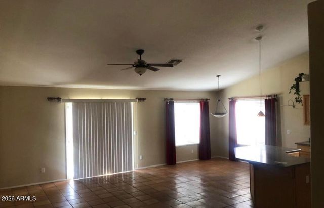 19022 N 24th Place, Phoenix, AZ 85050