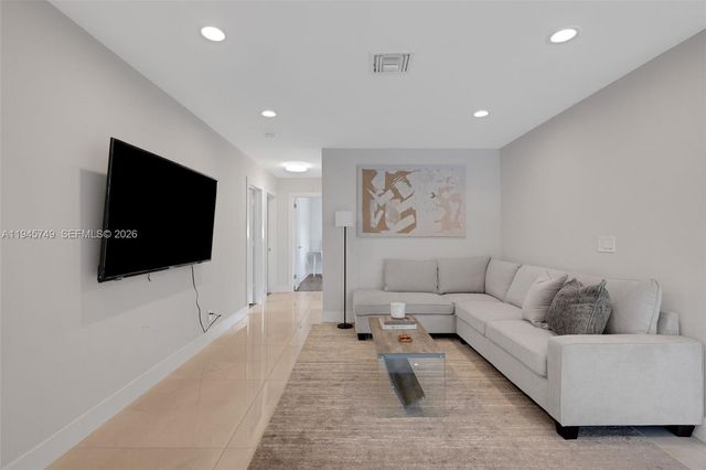 3500 N Park Rd, Hollywood, FL 33021