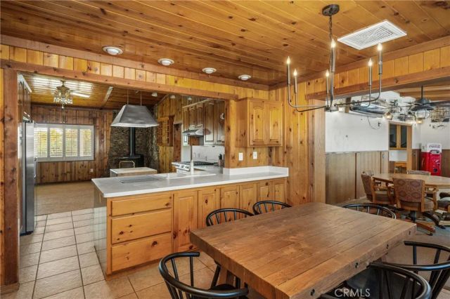 7788 Columbine, Oak Hills, CA 92344