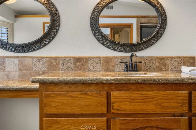 7788 Columbine, Oak Hills, CA 92344