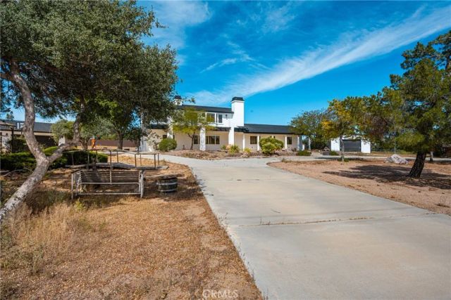 7788 Columbine, Oak Hills, CA 92344