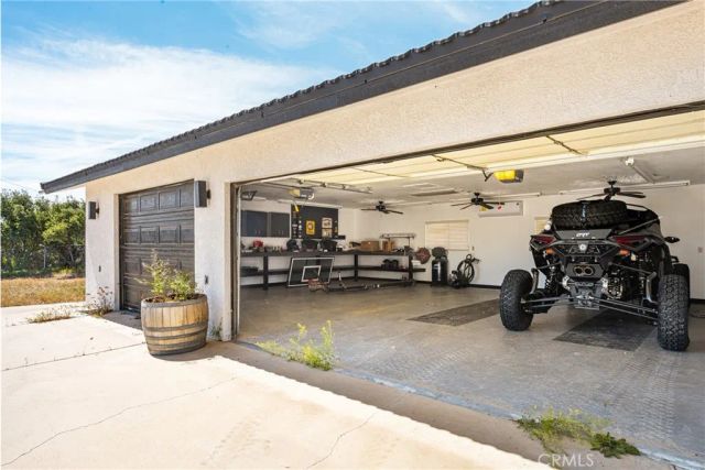 7788 Columbine, Oak Hills, CA 92344