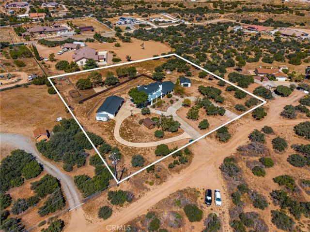 7788 Columbine, Oak Hills, CA 92344