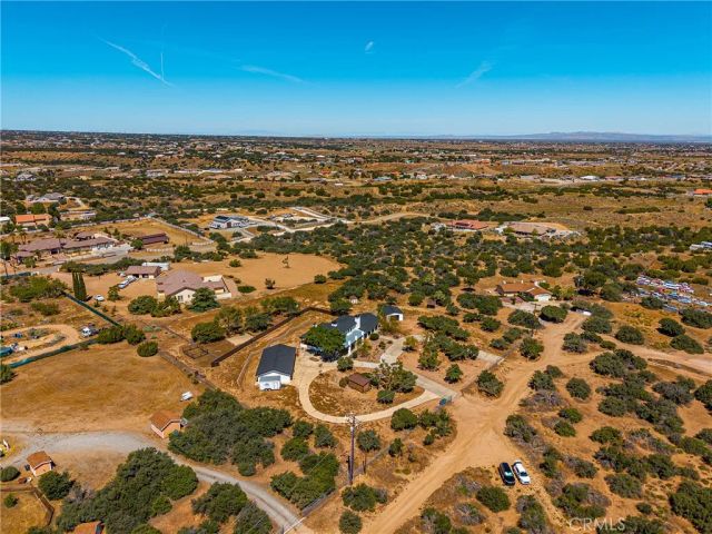 7788 Columbine, Oak Hills, CA 92344