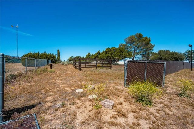 7788 Columbine, Oak Hills, CA 92344