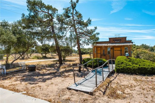 7788 Columbine, Oak Hills, CA 92344