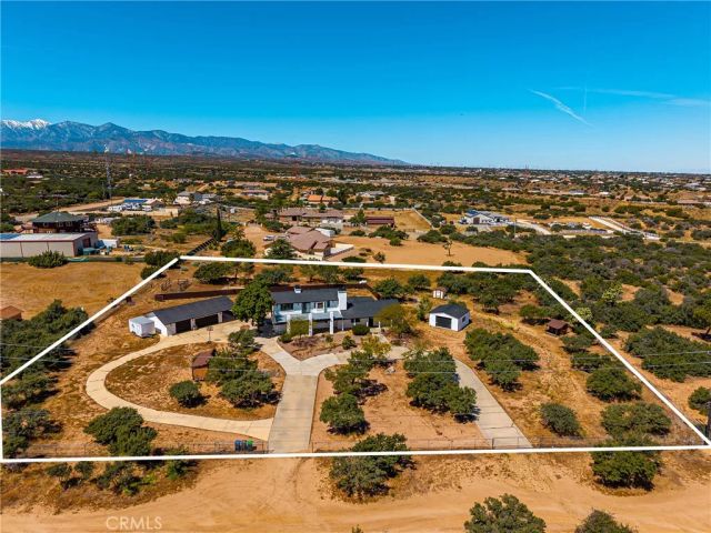 7788 Columbine, Oak Hills, CA 92344