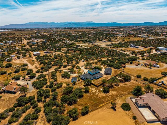 7788 Columbine, Oak Hills, CA 92344