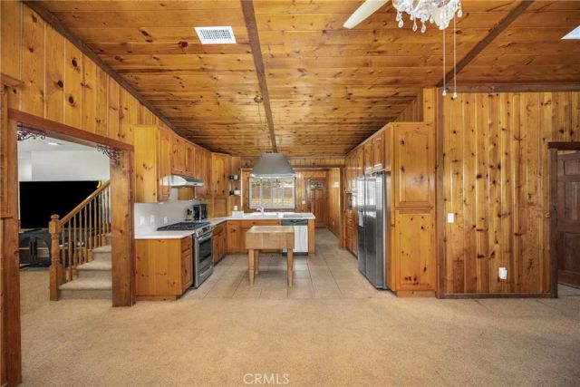 7788 Columbine, Oak Hills, CA 92344